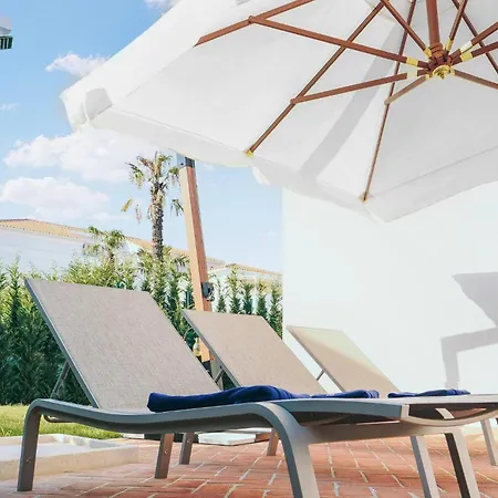 Stunning In Vabriga With Kitchen * Тар